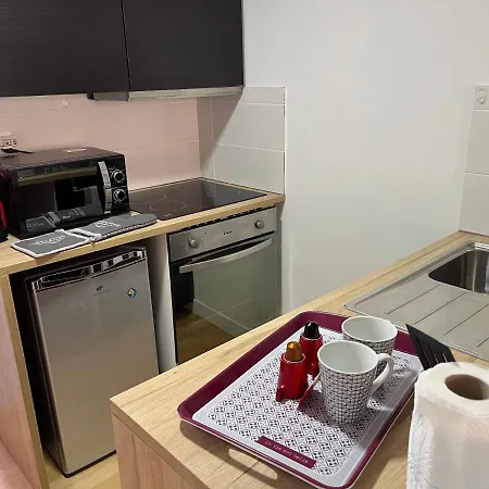 Le Milord Apartmán Melun